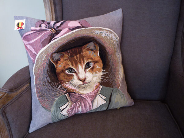 Coussin Chat Chapeau & Noeud -- 45x45cm-10556