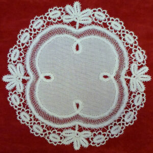 Antique Lace -- Round 18cm-0