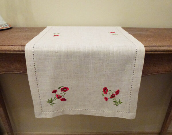 F366 Table Runner Poppy -- 40x90cm-10963