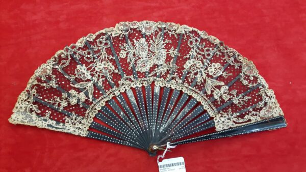 Antique Lace Fan-0