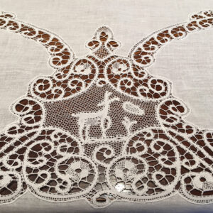 Nappe en dentelle -- 170x270cm-11070