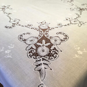 Nappe en dentelle -- 170x220cm-11074